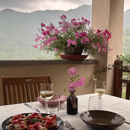 Luce Sul Bric Gambasca