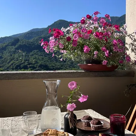 Luce Sul Bric Tatil Evi Gambasca