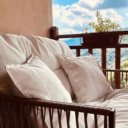 Luce Sul Bric 펜션 Gambasca