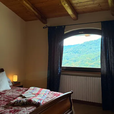 Tatil Evi Luce Sul Bric Gambasca