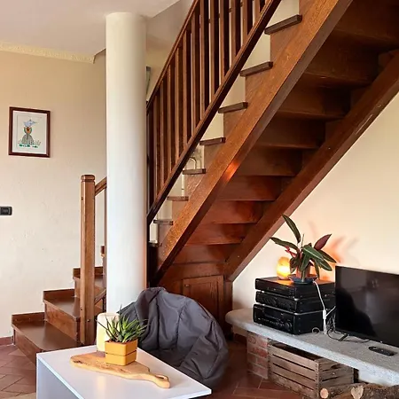 Tatil Evi Luce Sul Bric Gambasca