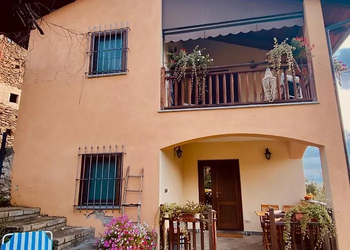 Luce Sul Bric Tatil Evi Gambasca